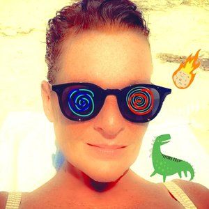 Meet your Posher, Lynn